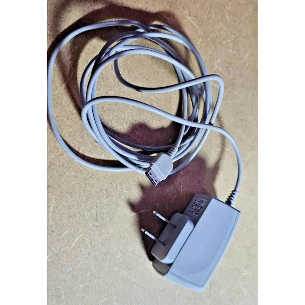 GENUINE Samsung AC Travel Adapter ATADS10JSE Power Supply Charger